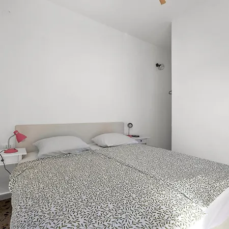 2 Bedroom In Holiday home