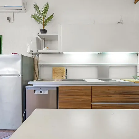 Prázdninový dům 2 Bedroom In Jezera