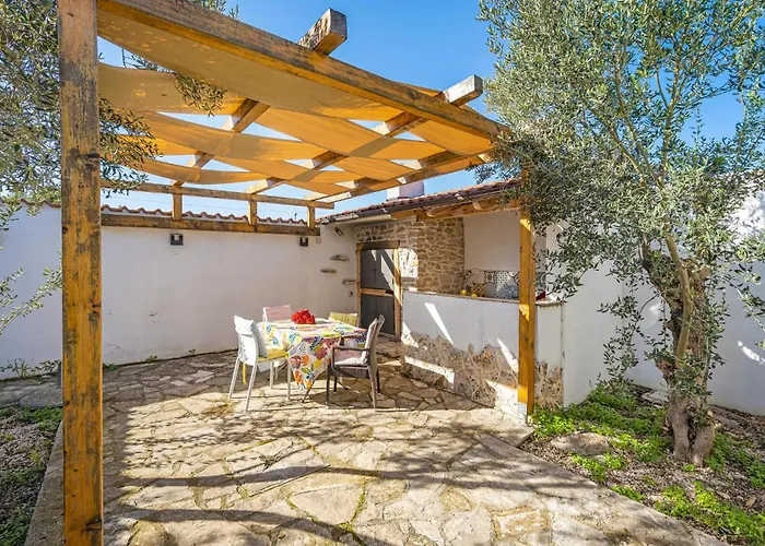 Vakantiehuis 2 Bedroom In *