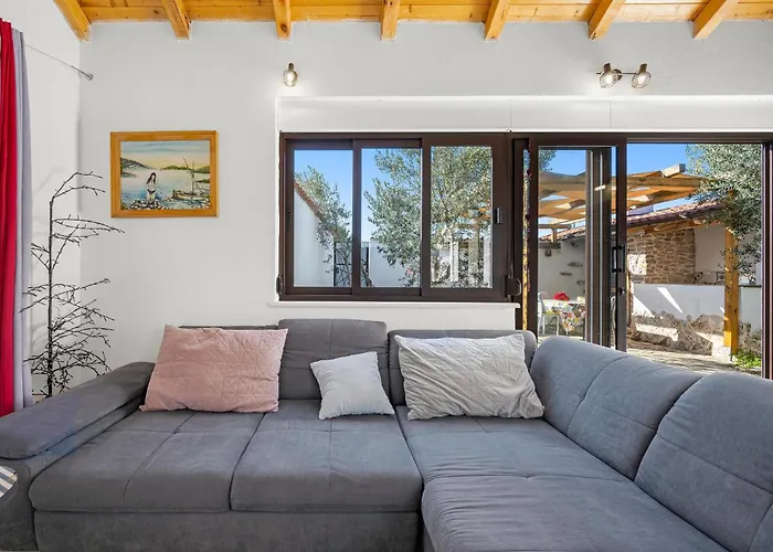 בית נופש 2 Bedroom In *